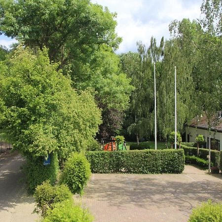 Serene Holiday Home In Ulestraten With Terrace Exterior photo